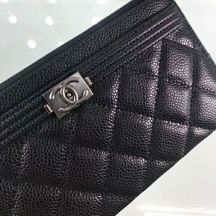 2018 BOY CHANEL Pouch