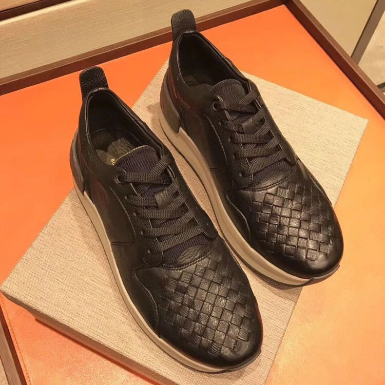 2018 Bottega Veneta men Sneakers shoes in Calfskin leather