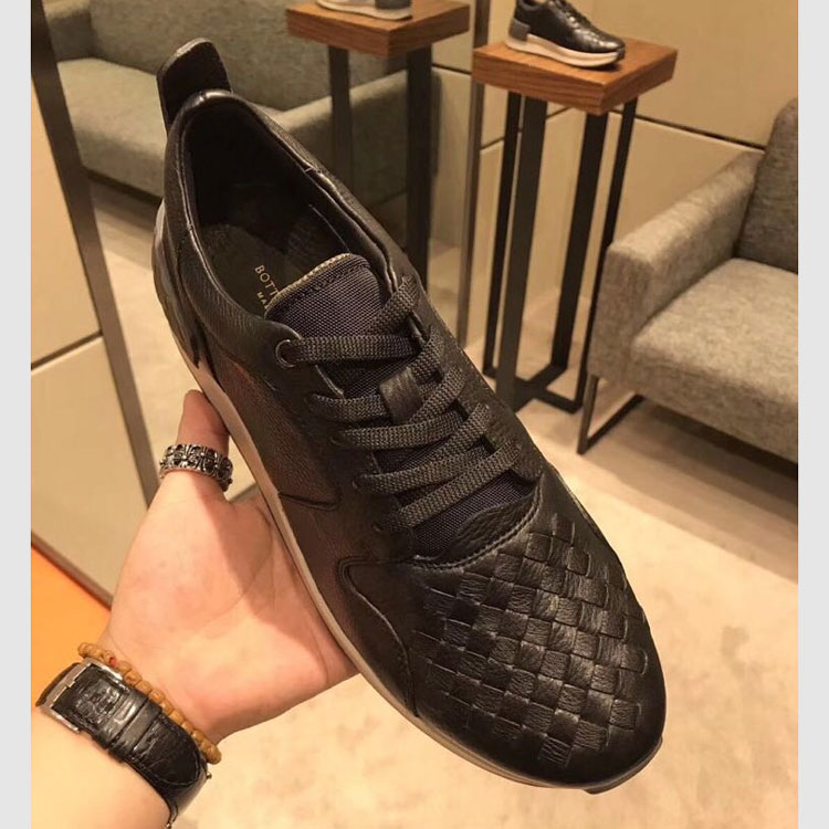 2018 Bottega Veneta men Sneakers shoes in Calfskin leather