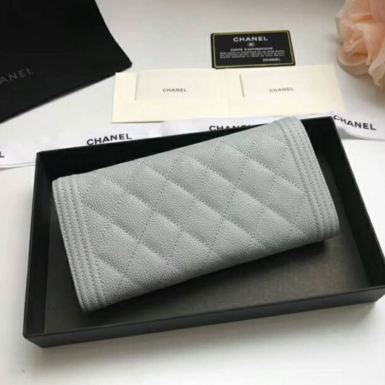 2018 Boy Chanel Embroidery Bi-Fold Wallet Original Caviar Leather