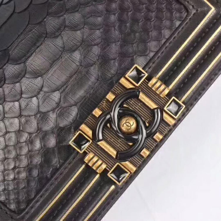 2018 Boy Chanel Flap Shoulder Bag