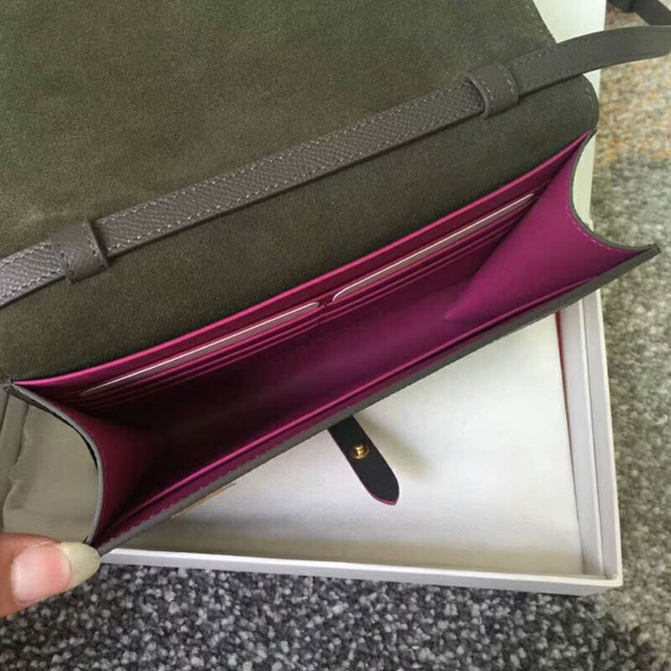 2018 CELINE CLUTCH ON STRAP IN GRAINED AND SHINY CALFSKIN