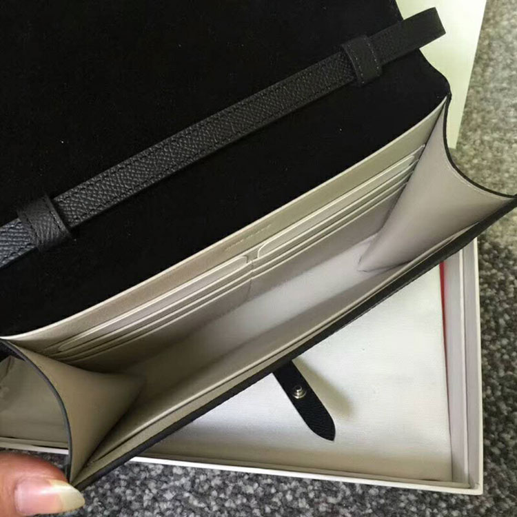 2018 CELINE CLUTCH ON STRAP IN GRAINED AND SHINY CALFSKIN