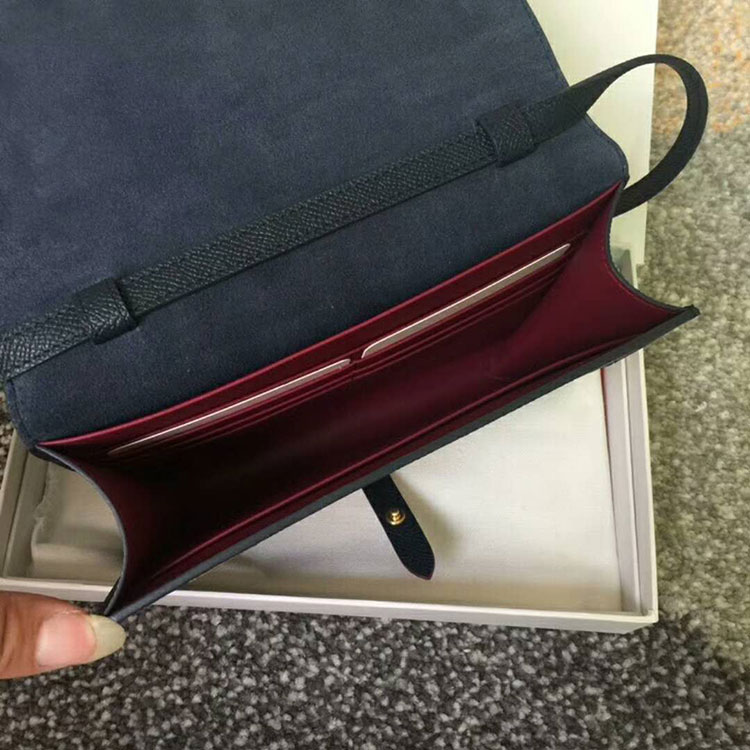 2018 CELINE CLUTCH ON STRAP IN GRAINED AND SHINY CALFSKIN