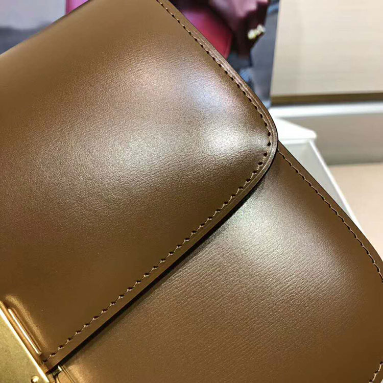 2018 CELINE MEDIUM CLASSIC BAG IN BOX CALFSKIN