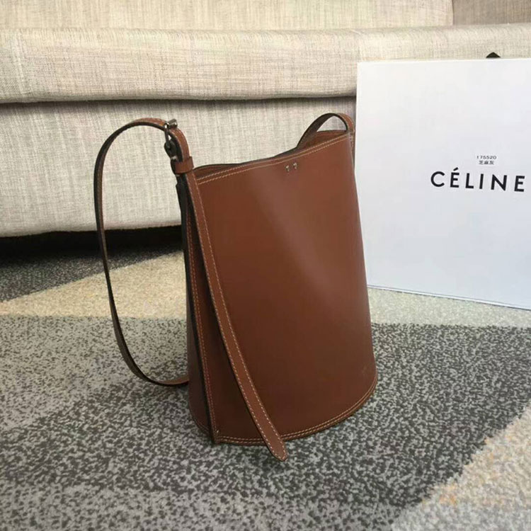 2018 CELINE SMALL STUDS BUCKET IN SATINATED NATURAL CALFSKIN