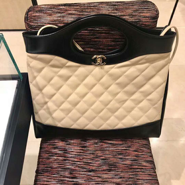 2018 CHANEL 31 Large Shopping Bag