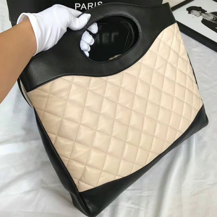 2018 CHANEL 31 Large Shopping Bag