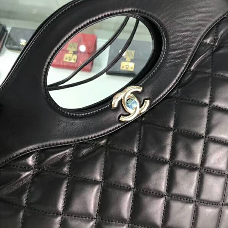 2018 CHANEL 31 Large Shopping Bag