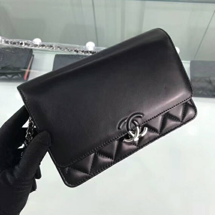 2018 CHANEL Mini Flap Bag