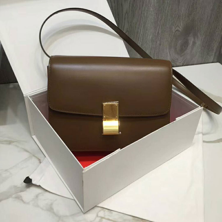 2018 Celine MEDIUM CLASSIC BAG IN NATURAL CALFSKIN