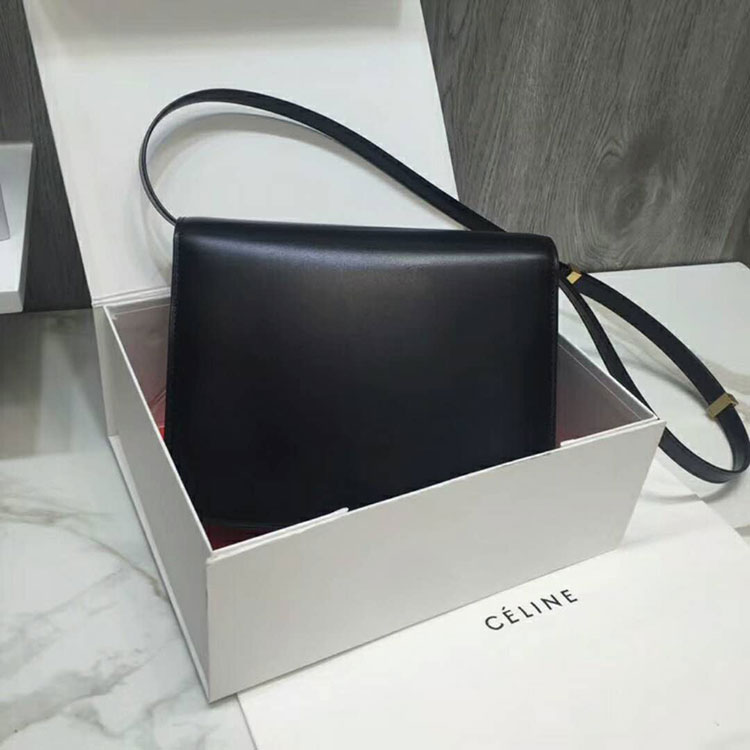 2018 Celine MEDIUM CLASSIC BAG IN NATURAL CALFSKIN