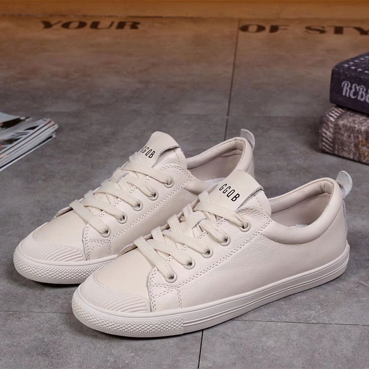 2018 Celine women Sneakers in Calfskin leather