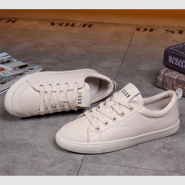 2018 Celine women Sneakers in Calfskin leather