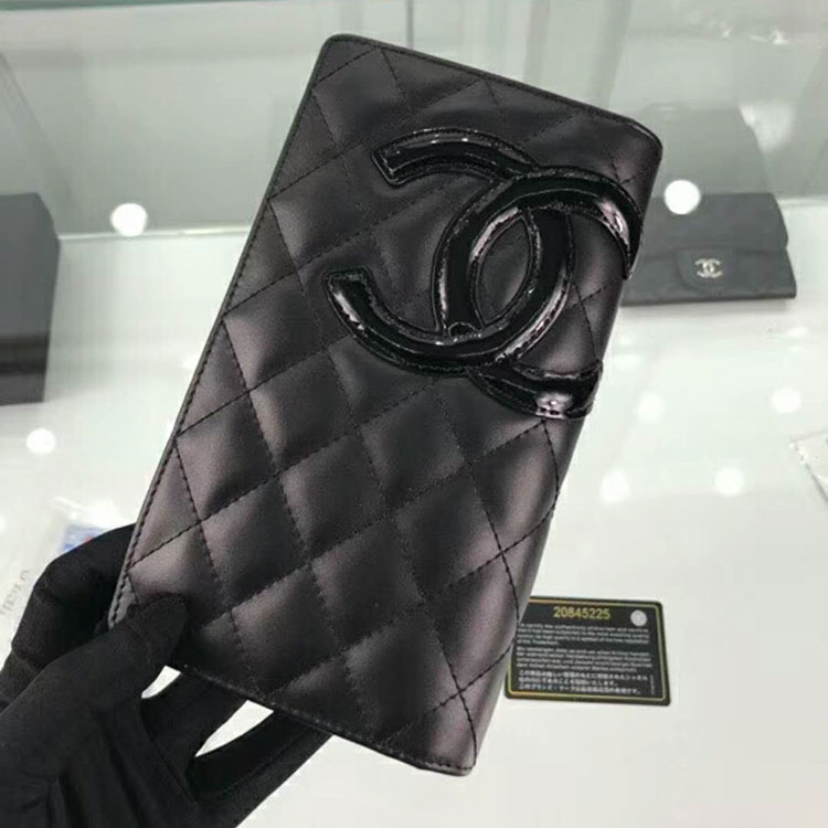 2018 Chanel Bi-Fold Wallet