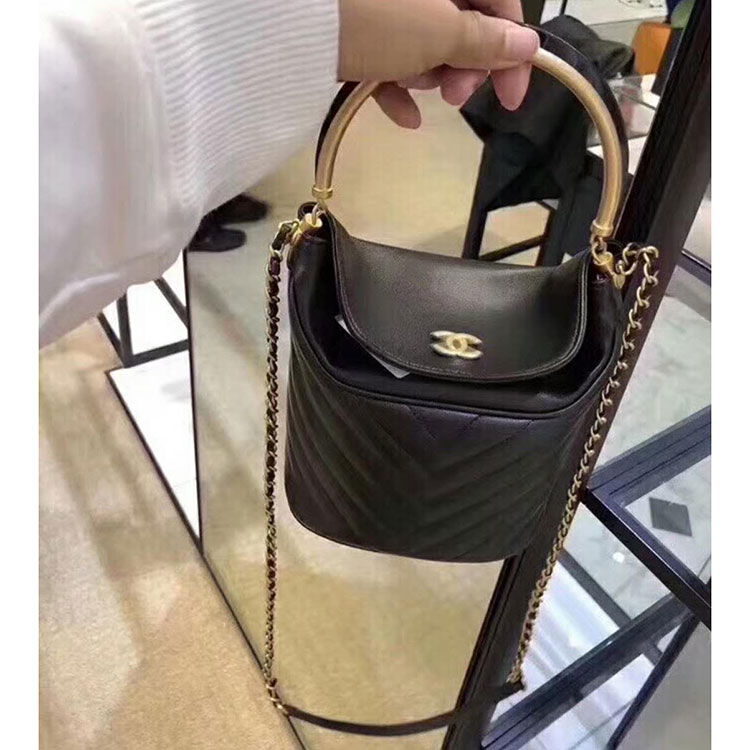 2018 Chanel Bucket bag