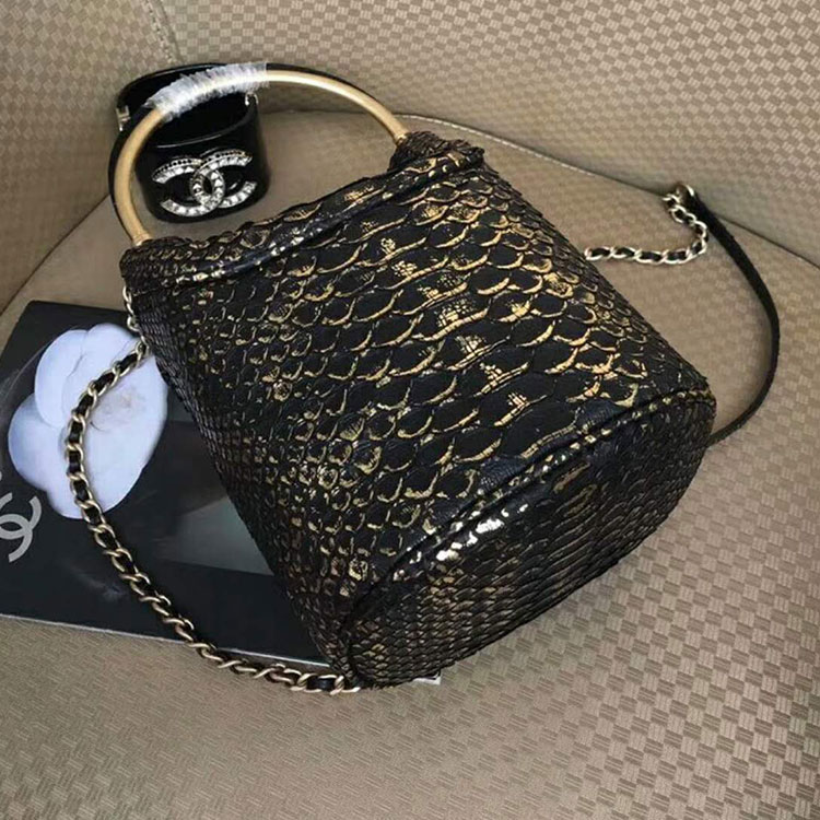 2018 Chanel Bucket bag