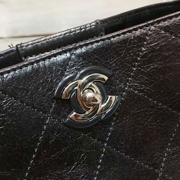 2018 Chanel Bucket bag