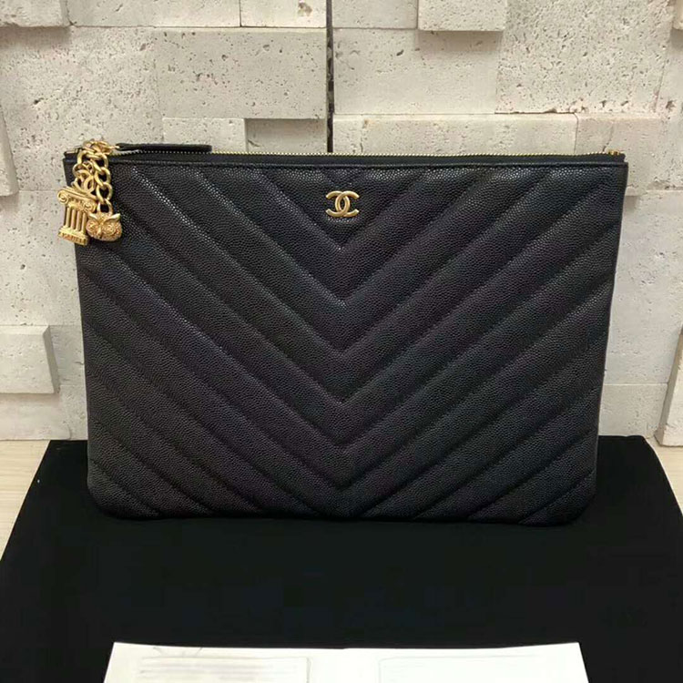 2018 Chanel Case Original Grained lambskin