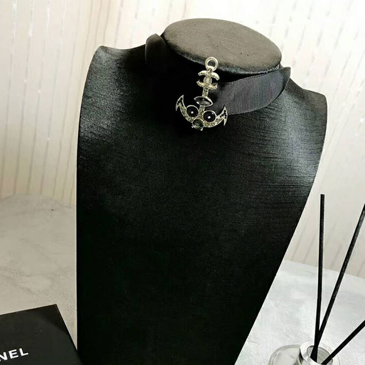 2018 Chanel Choker