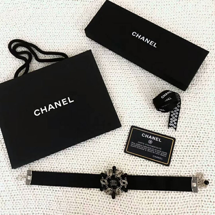 2018 Chanel Choker