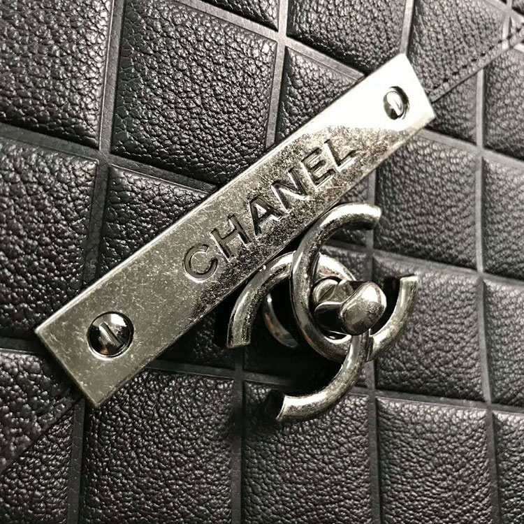 2018 Chanel Clasp Flap Bag in Original leather