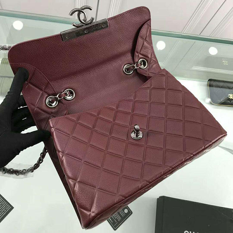 2018 Chanel Clasp Flap Bag in Original leather