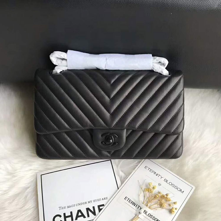 2018 Chanel Classic Flap Bag Original Lambskin Leather