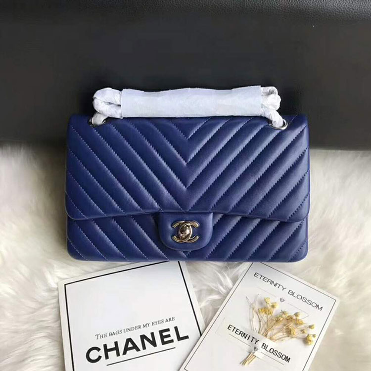 2018 Chanel Classic Flap Bag Original Lambskin Leather