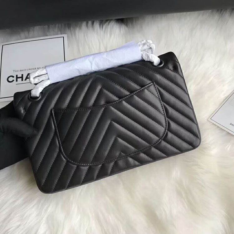 2018 Chanel Classic Flap Bag Original Lambskin Leather