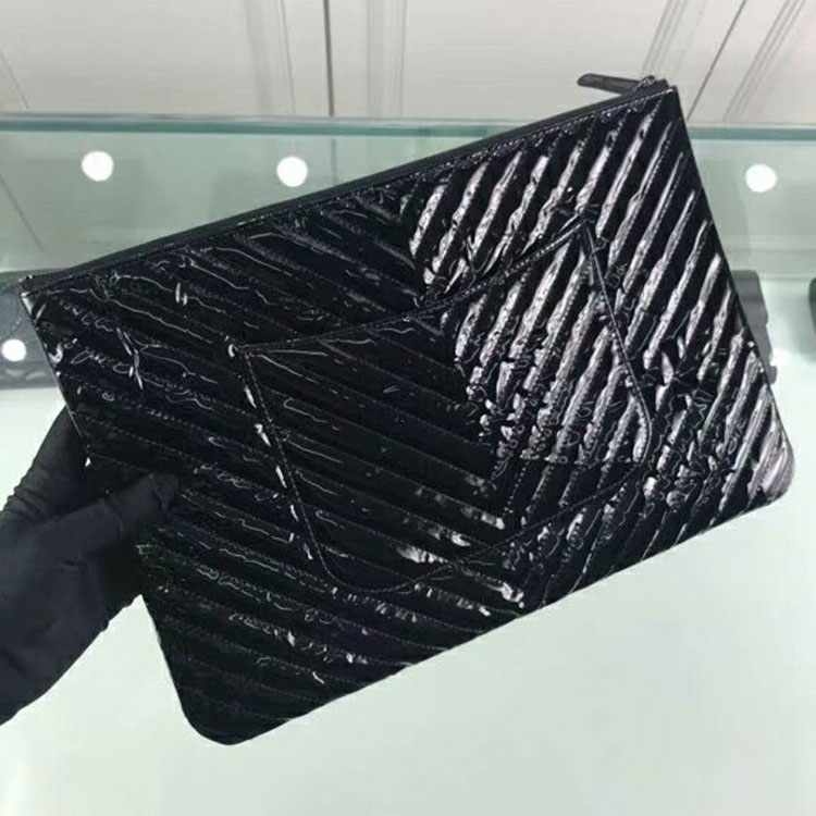 2018 Chanel Classic Pouch