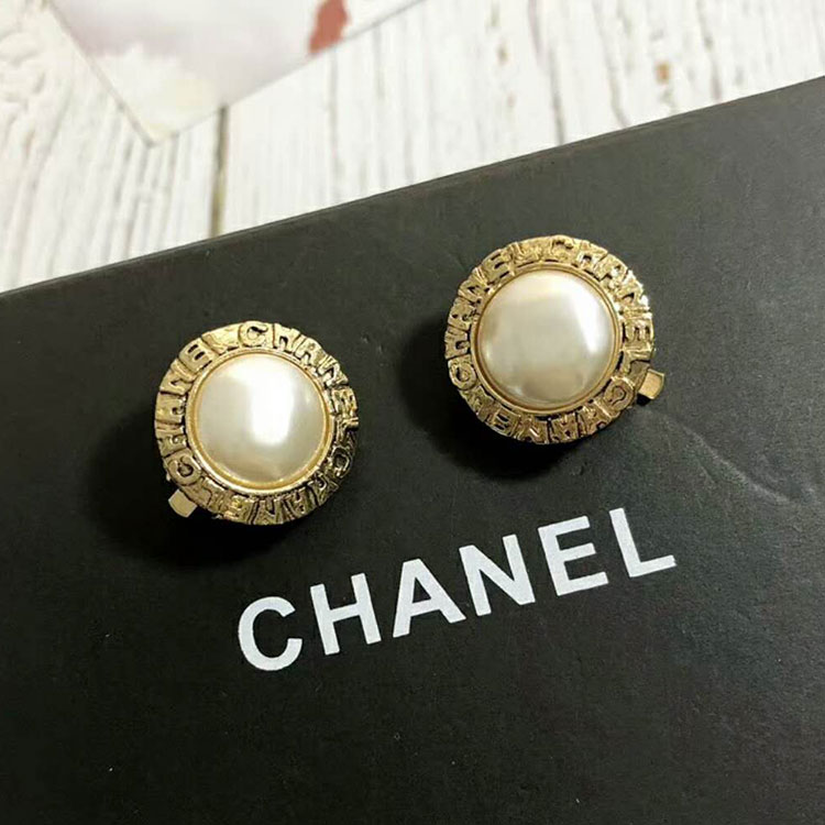 2018 Chanel Clip-on Earrings