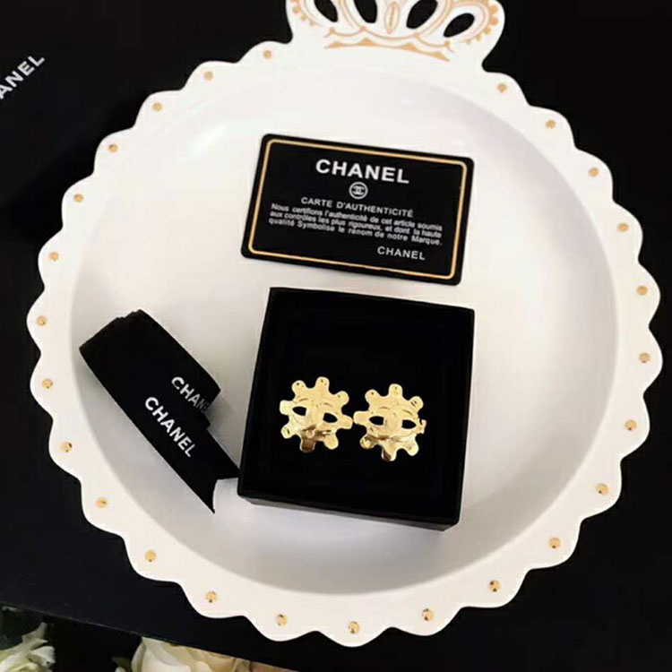 2018 Chanel Clip-on Earrings