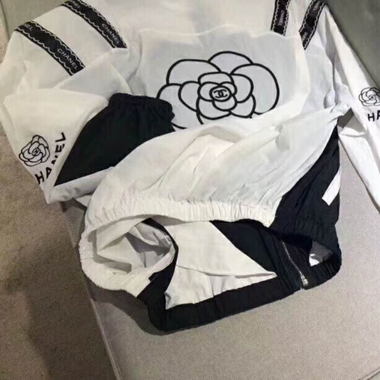 2018 Chanel Clothes