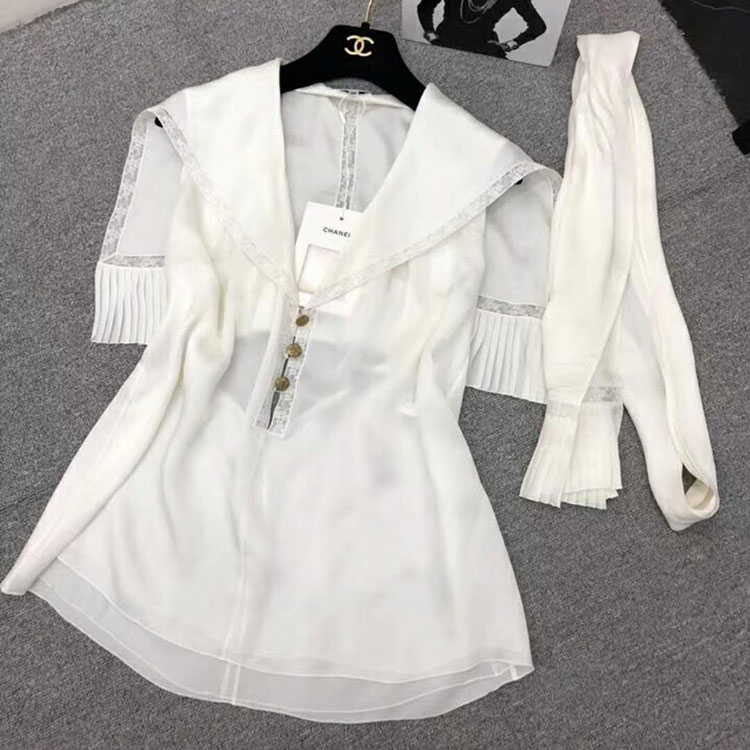 2018 Chanel Clothes