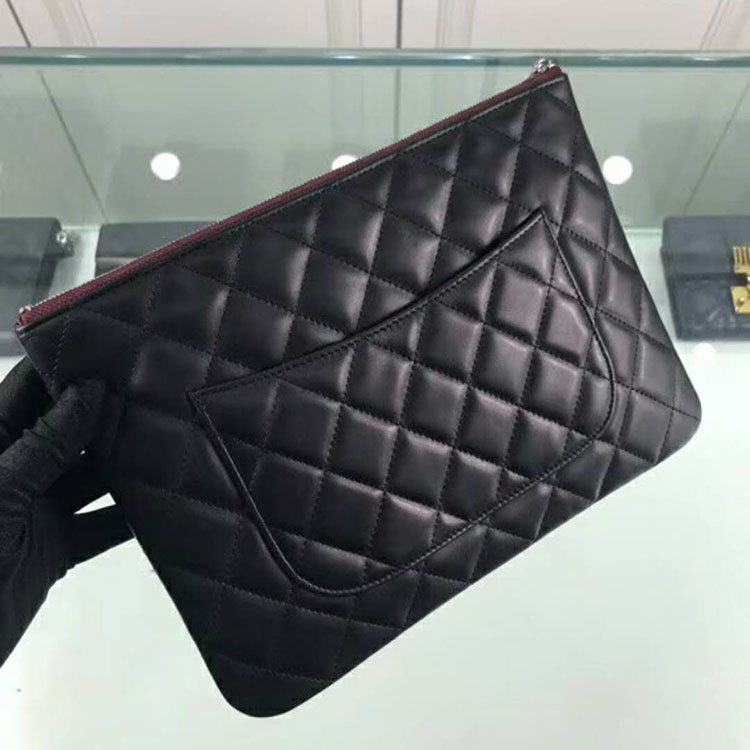 2018 Chanel Clutch