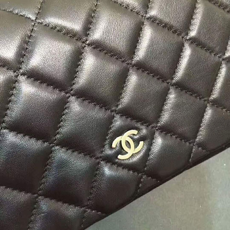 2018 Chanel Clutch Original Calfskin Leather A67011 Black