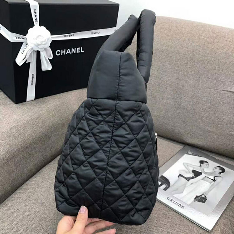 2018 Chanel Coco Cocoon bag