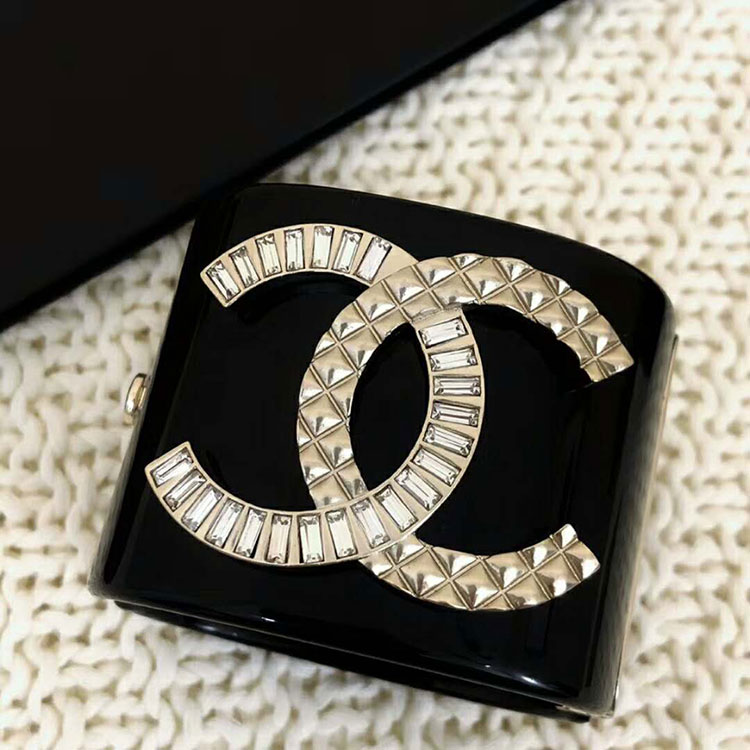 2018 Chanel Cuff