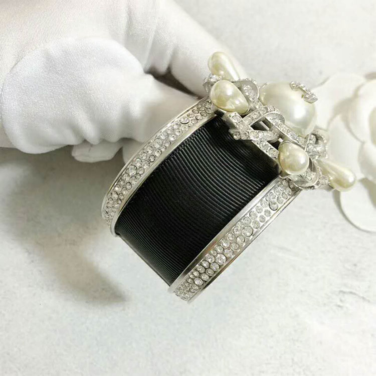 2018 Chanel Cuff