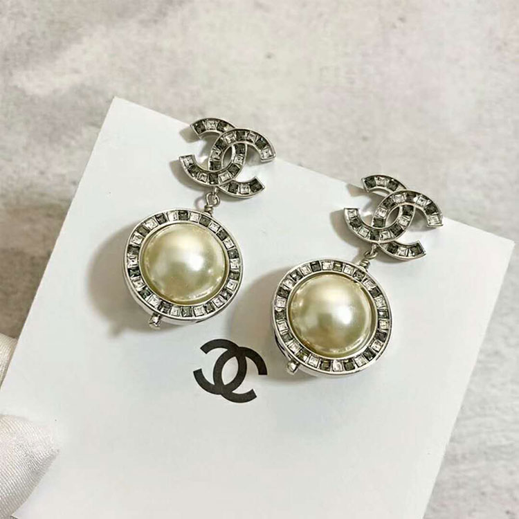 2018 Chanel Earrings