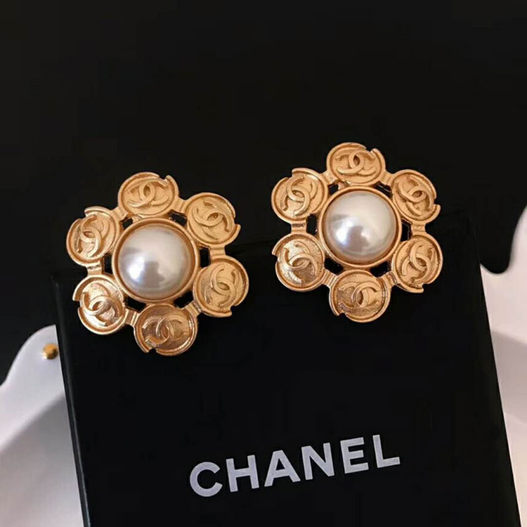 2018 Chanel Earrings