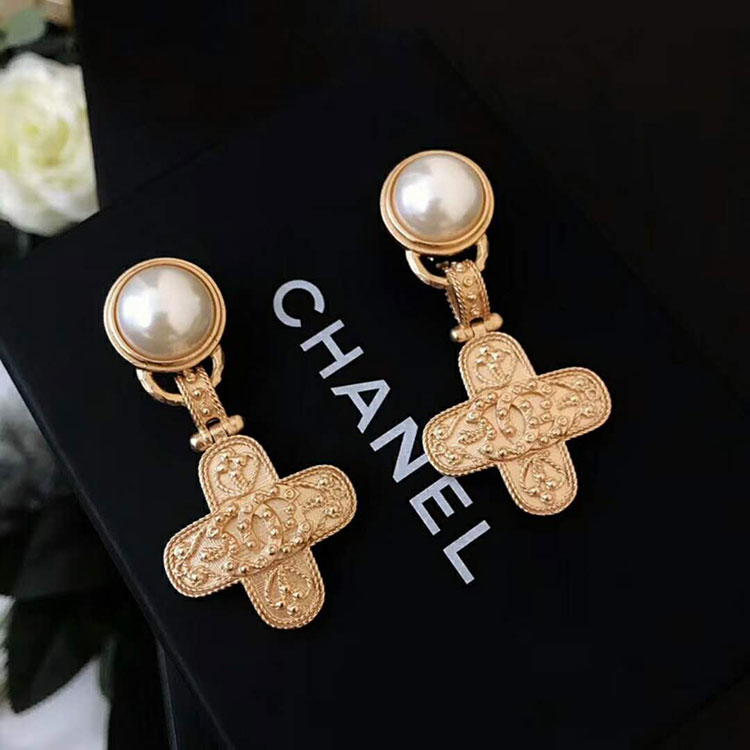 2018 Chanel Earrings