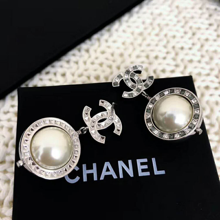 2018 Chanel Earrings