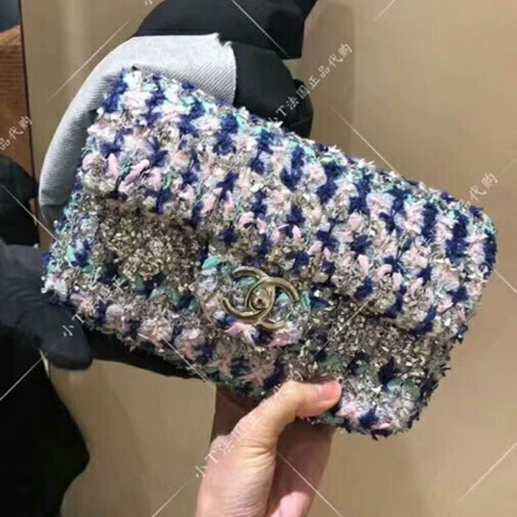 2018 Chanel Flag bag