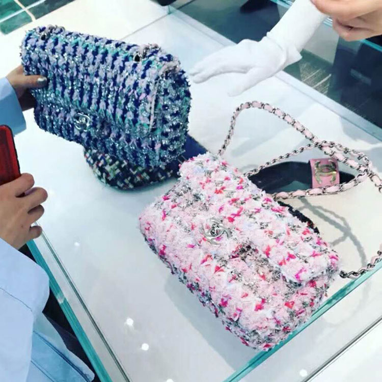 2018 Chanel Flag bag