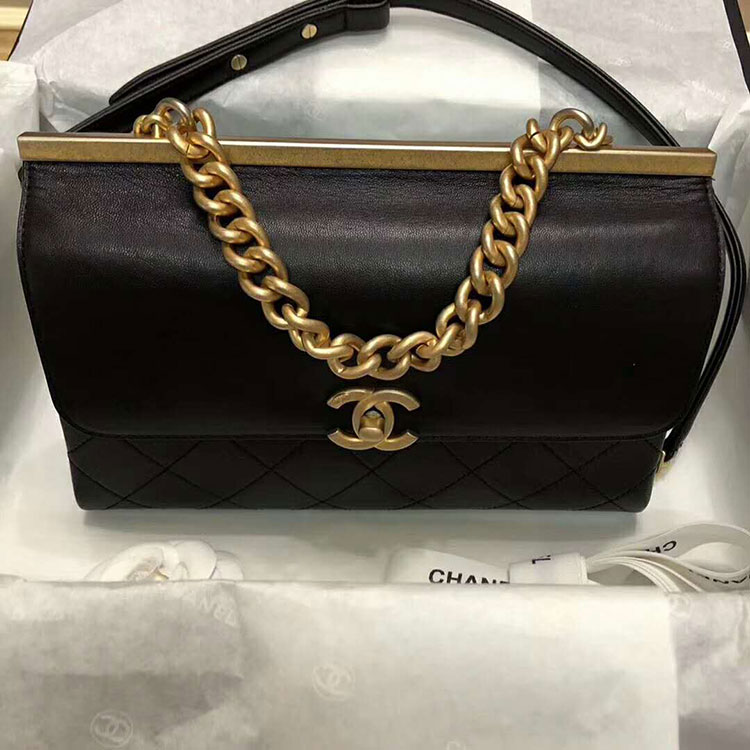 2018 Chanel Flag bag