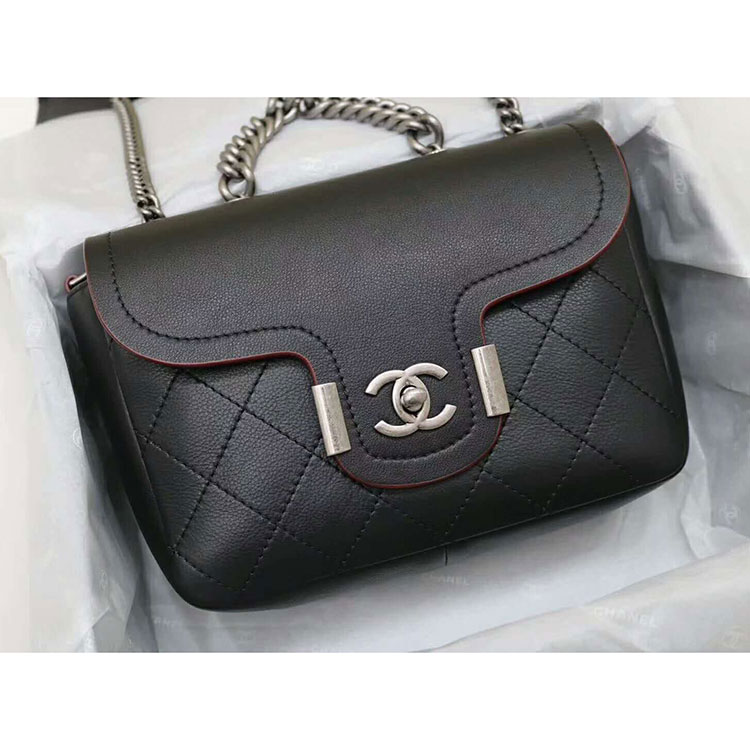 2018 Chanel Flap bag Original Calfskin Leather