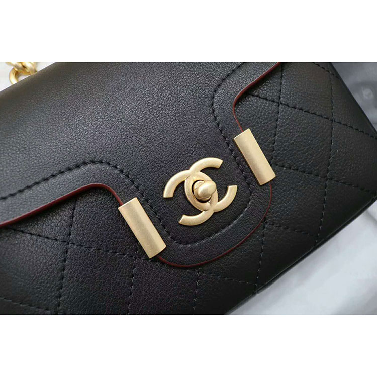 2018 Chanel Flap bag Original Calfskin Leather