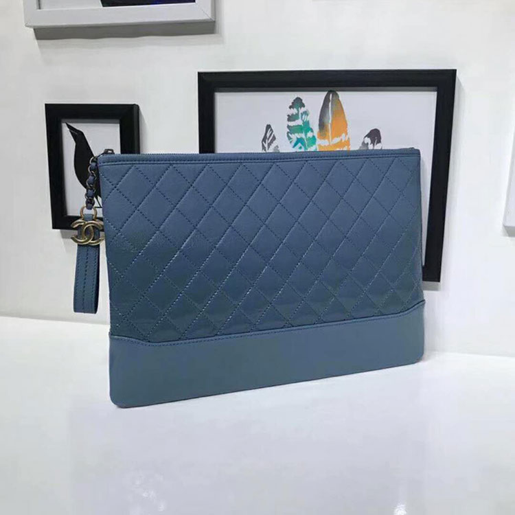 2018 Chanel Gabrielle Pouch Original Calfskin